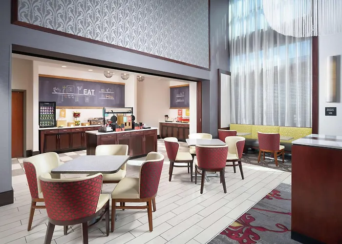Hampton Inn & Suites Chattanooga/Hamilton Place