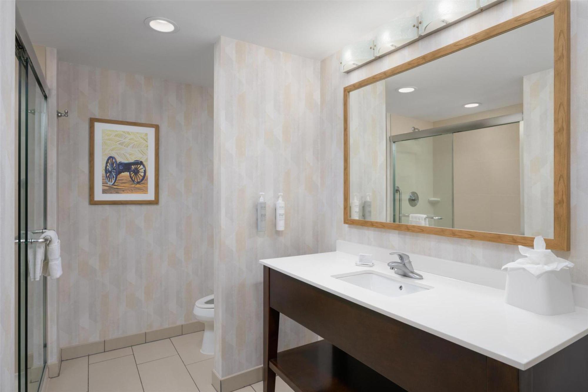 Hampton & Chattanooga/hamilton Place 3*